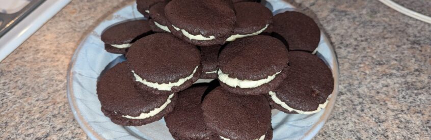 Oreo Type Cookie Sandwich